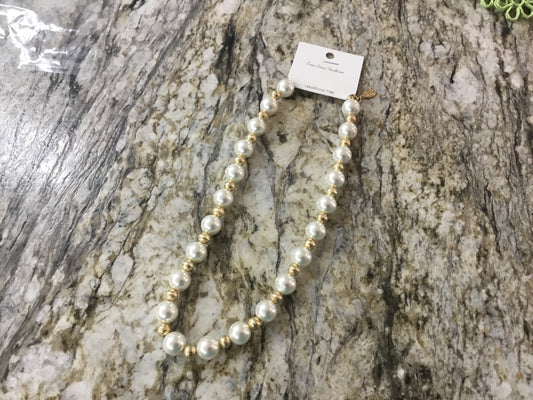 Gold & Pearl Necklace