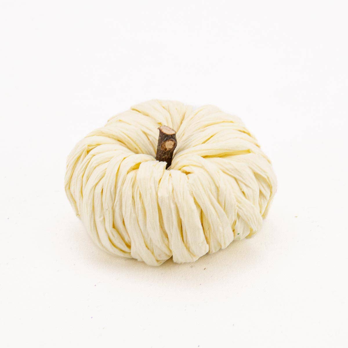 Petite Pumpkin   White   3"