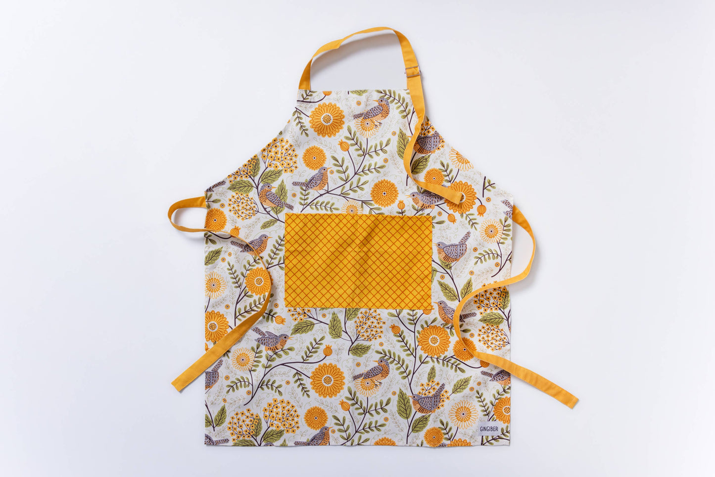 Mums & Robins Apron