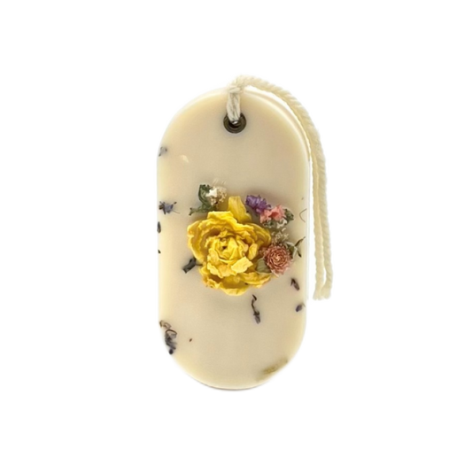 Botanical Wax Sachet featuring 1818 Farms Dried Flowers: Flower Truck