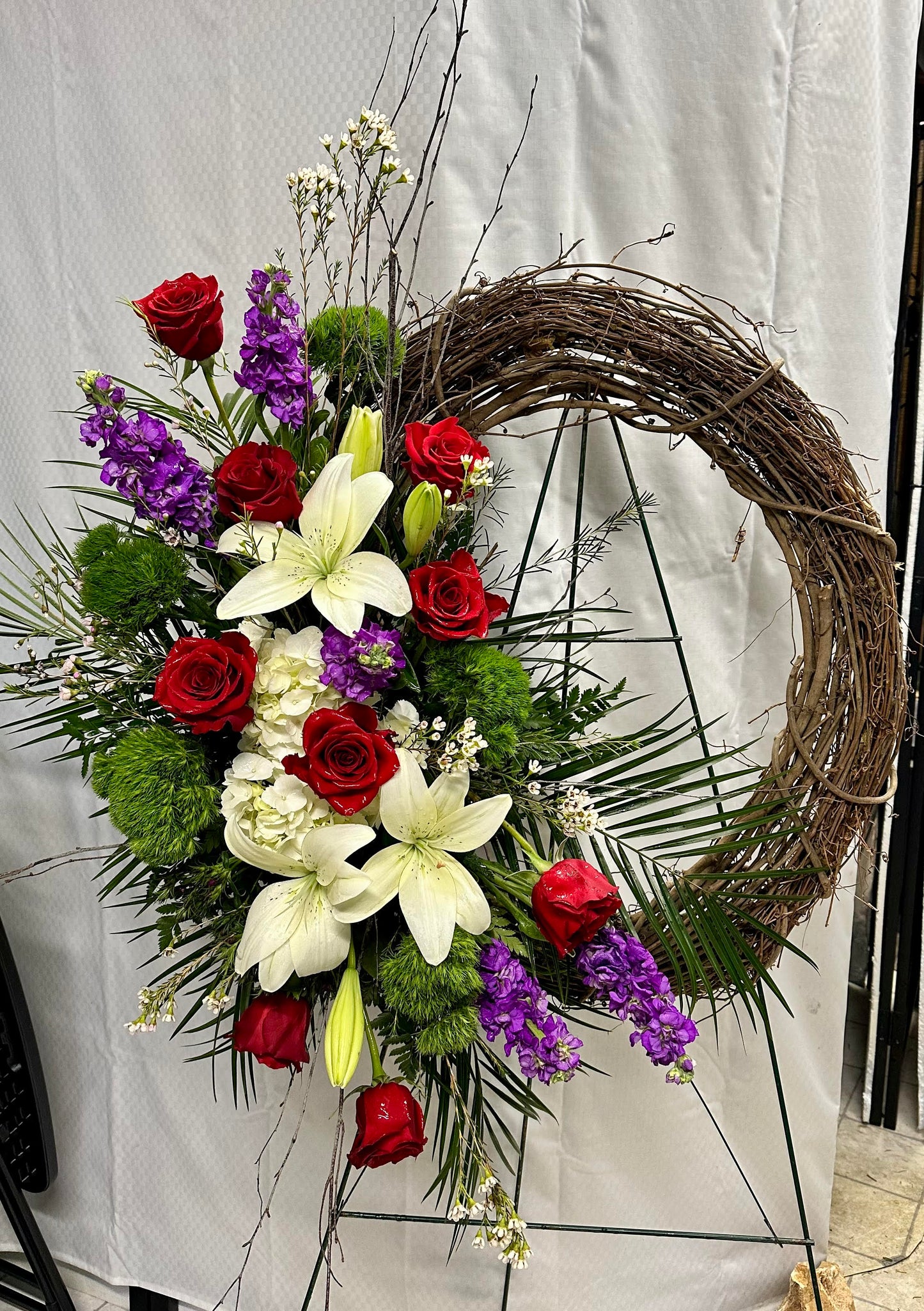 Grapevine Standing Sympathy Arrangement